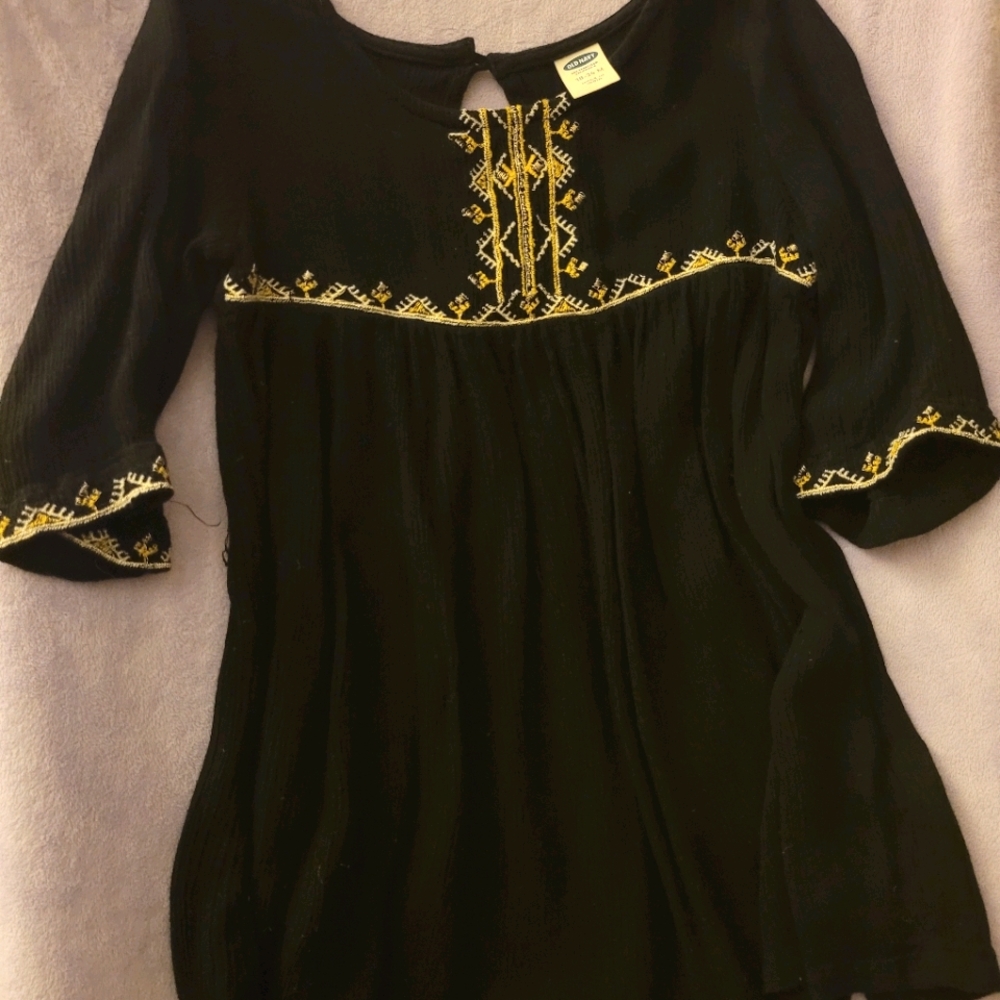 Old Navy Black and Gold Flowy Blouse